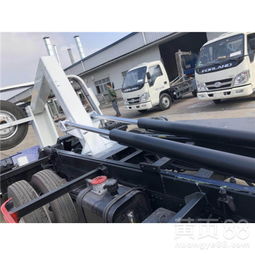 國五全新一拖二清障車 高效救援的堅(jiān)實(shí)伙伴